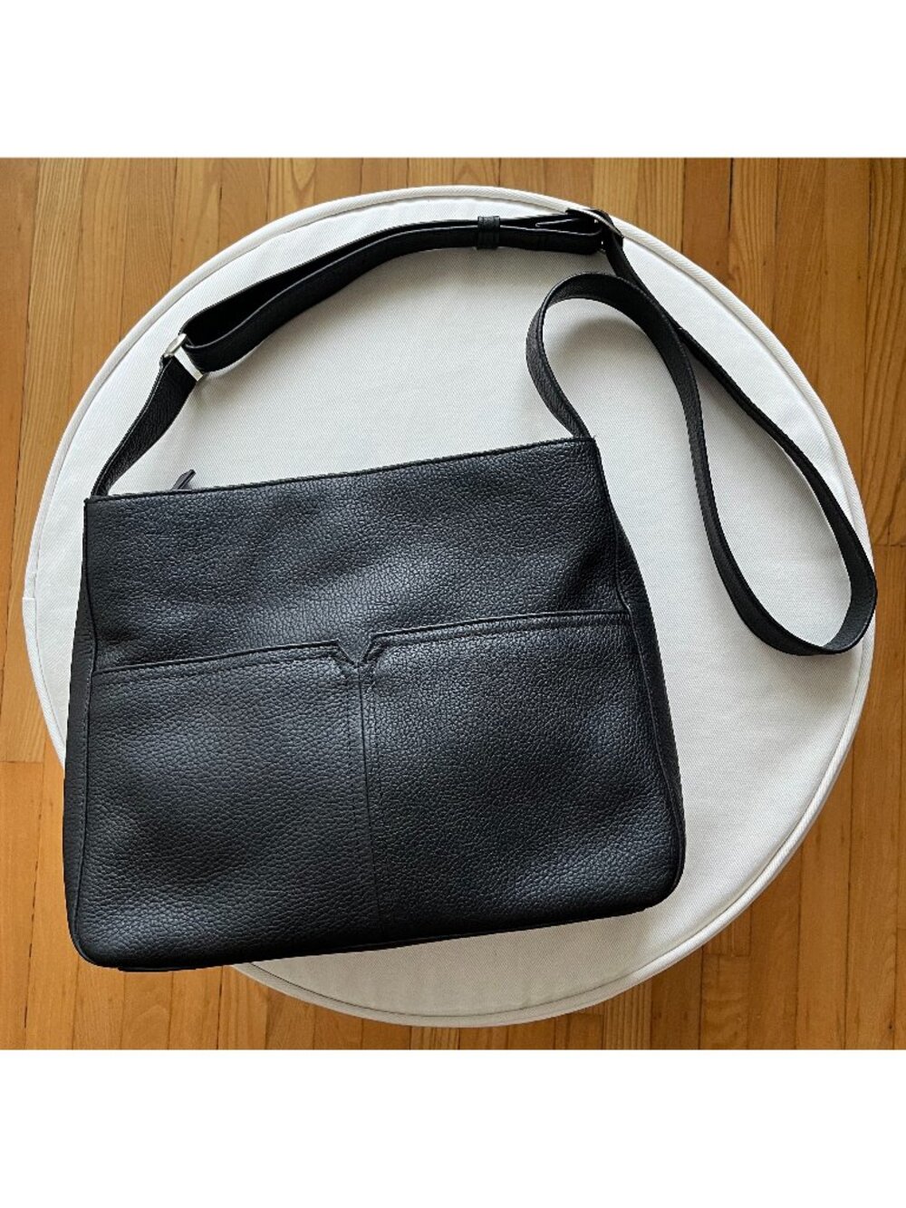 NEW Derek Alexander all leather purse